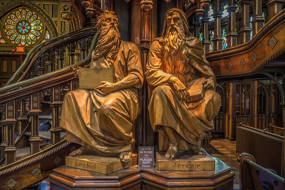 Ezekiel and Jeremiah by Louis-Philippe Hébert (1850–1917) — Notre-Dame Basilica, Montreal, Quebec, Canada.