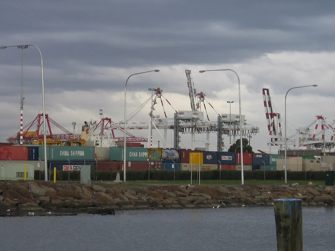 View of shipping containers and cranes at en:Coode Island, VictoriaCoode Island