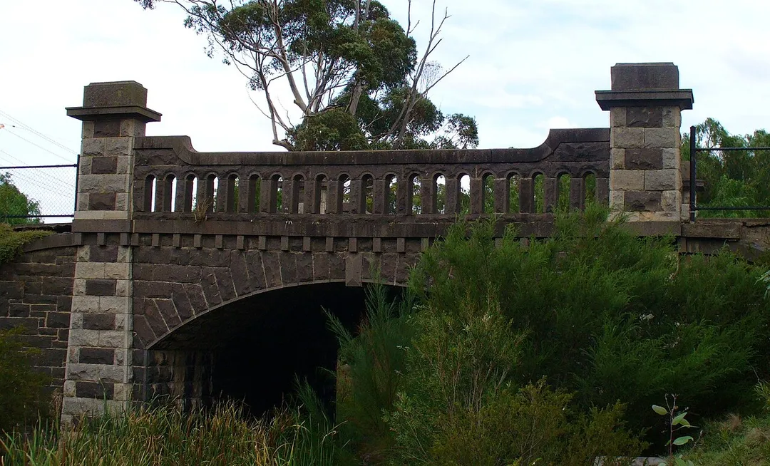 Photo of Westmeadows (Victoria, Aust) bluestone bridge.
Own work.
Created: 2007-03-23
Author: DSC

I release into public domain. Please acknowledge me as the author