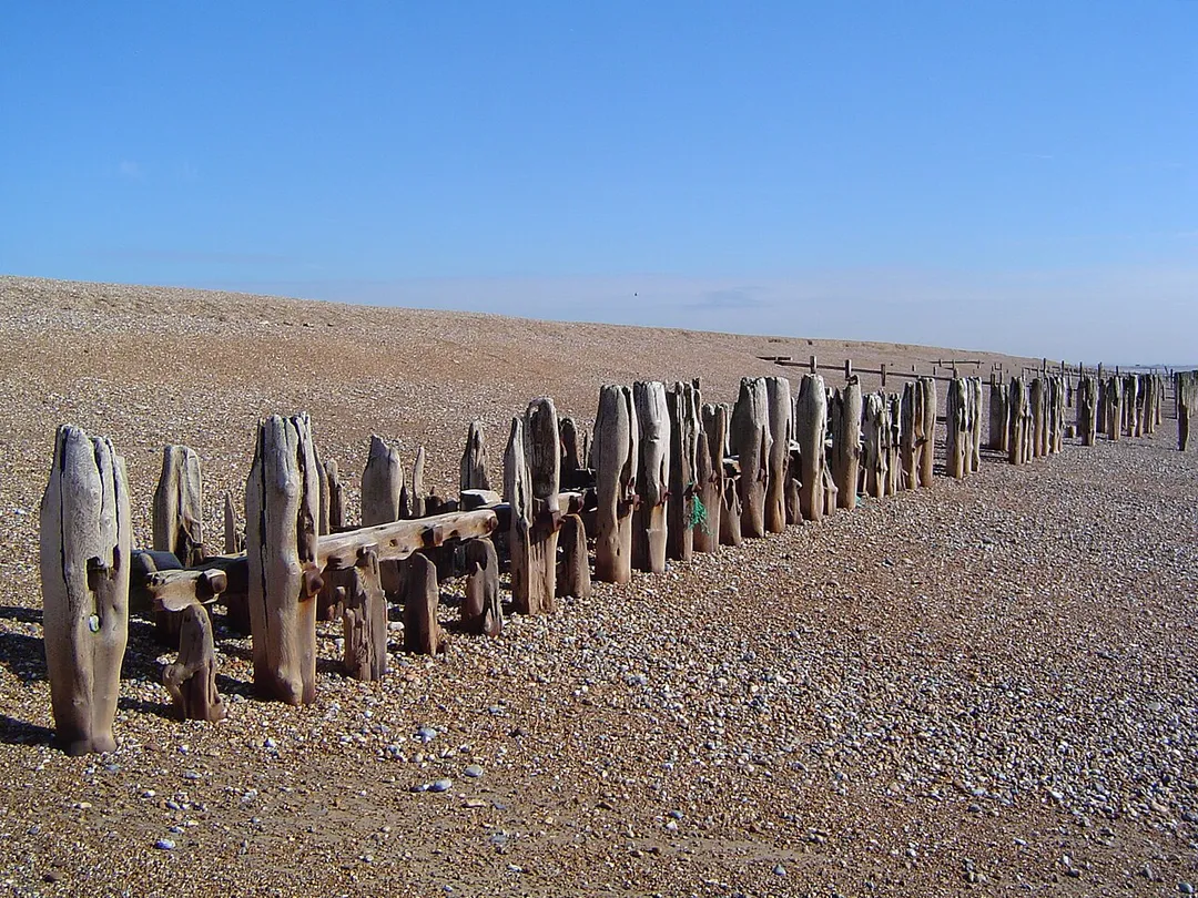 Sea defences on the South Coast (UK) near Winchelsea. Camera: Sony Cybershot DSC-P72.