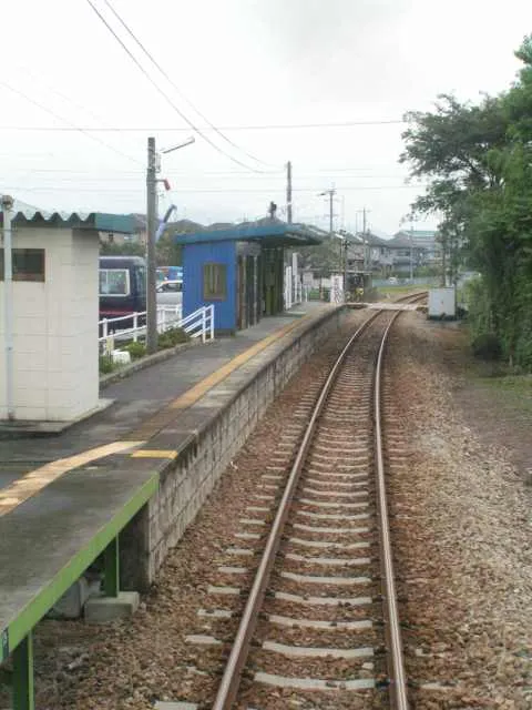 山隈駅
投稿者が撮影(2006/08/29)