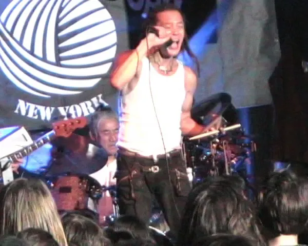 Joe Yamanaka at the Knitting Factory in 2009