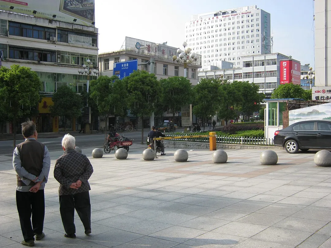 YingTan, downtown