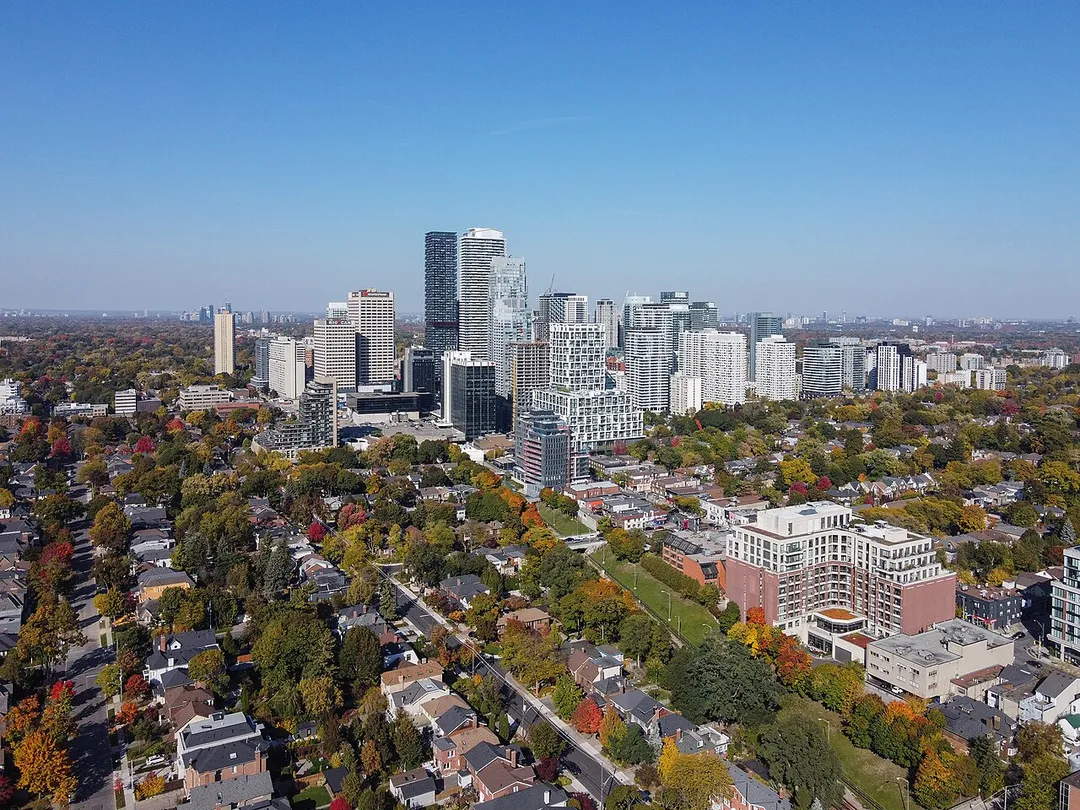 Yonge–Eglinton
