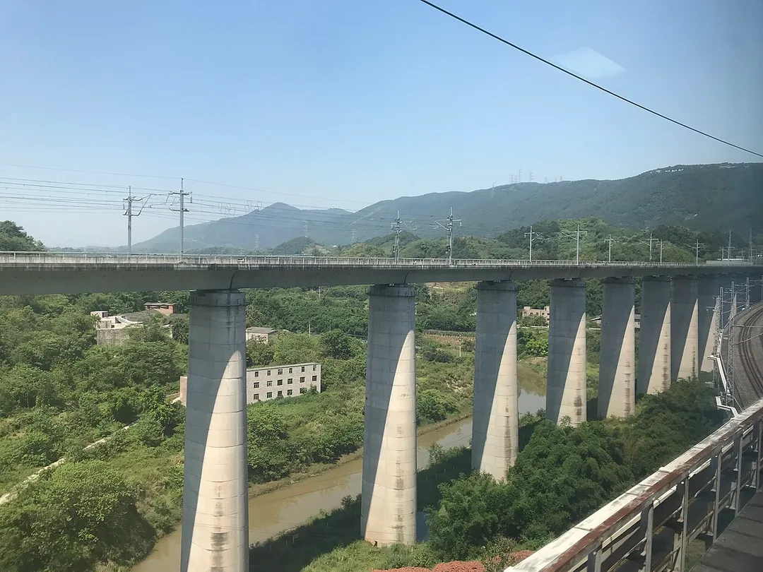 201908 Zhengzhou-Chongqing HSR in Yufengshan