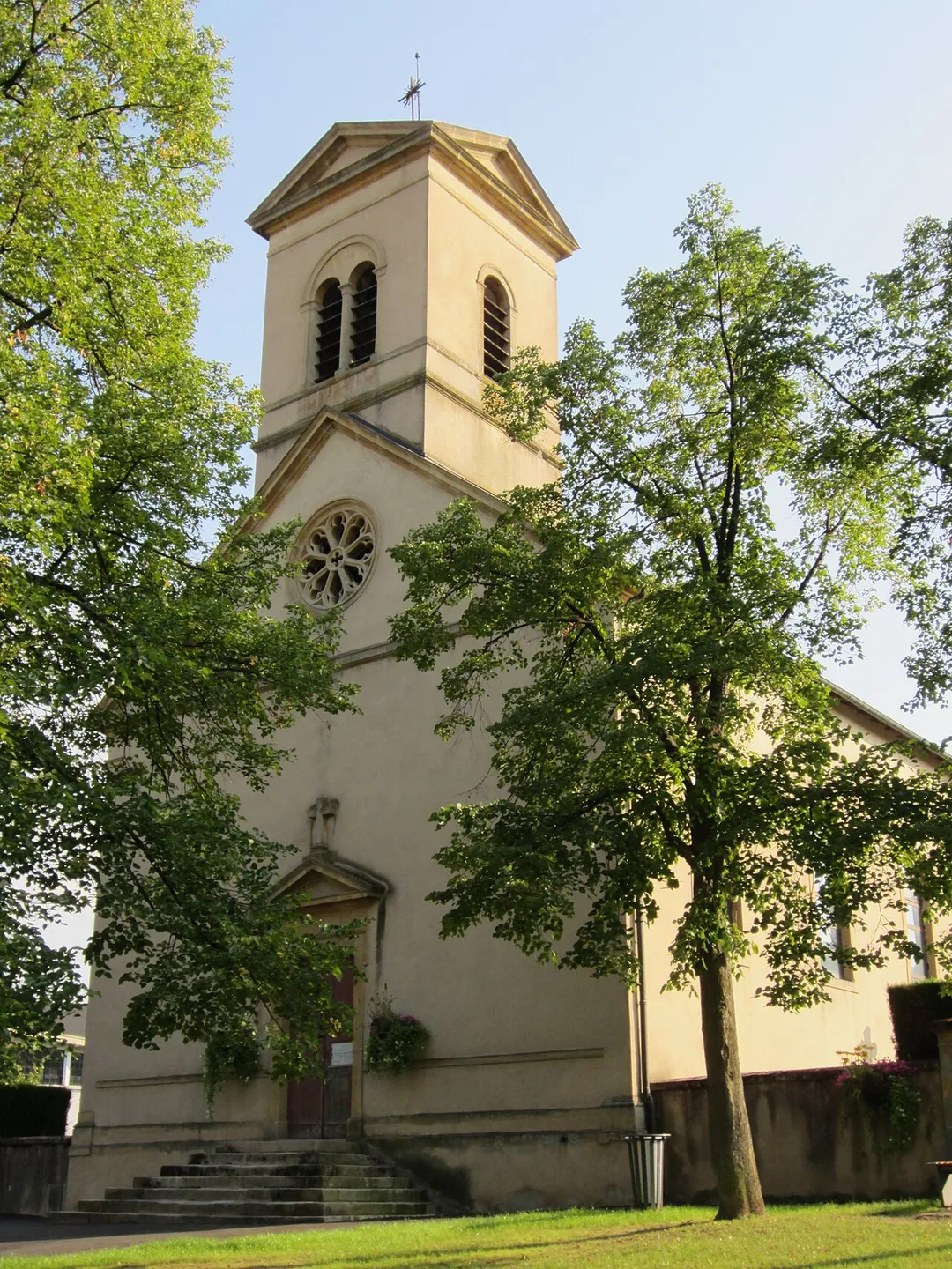 DescriptionEglise Haute Yutz.jpg
eglise sainte Ursule haute yutz
Date
26 August 2011
Source
mon appareil photo
Author
Aimelaime
Permission(Reusing this file)
Public domainPublic domainfalsefalse
I, the copyright holder of this work, release this work into the public domain. This applies worldwide.In some countries this may not be legally possible; if so:I grant anyone the right to use this work for any purpose, without any conditions, unless such conditions are required by law.