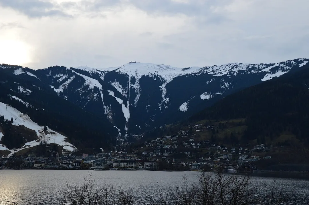 View from Thumersbach